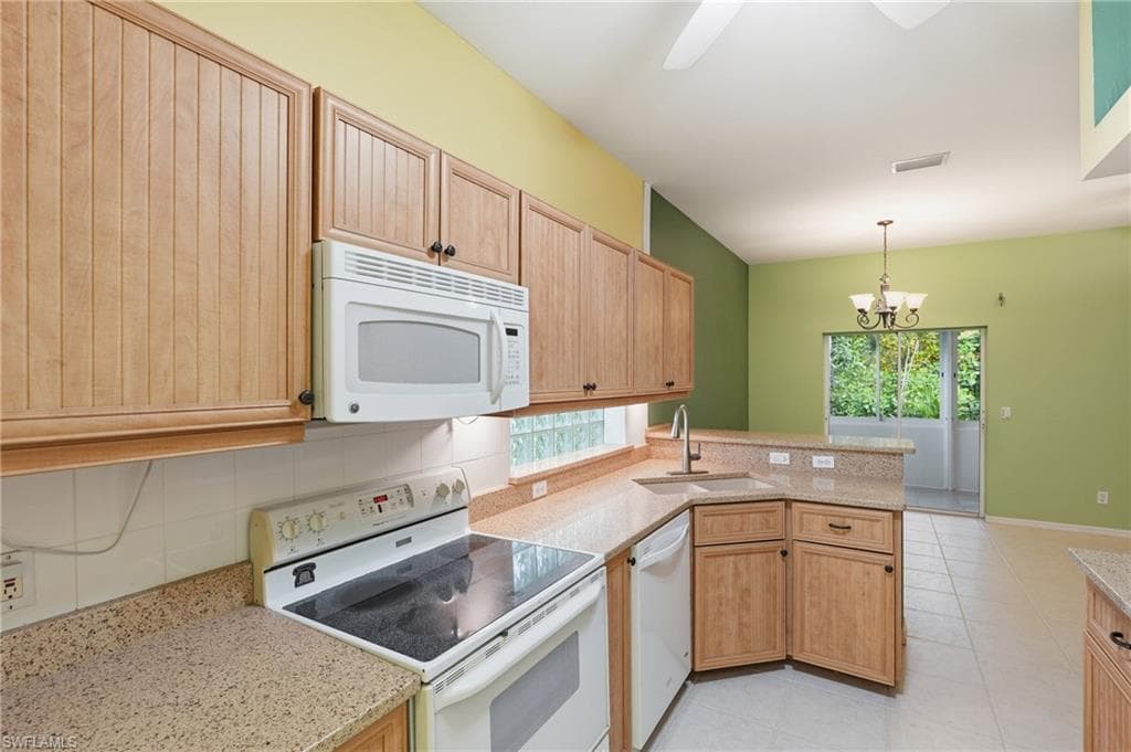 10727 Maui CIR-17