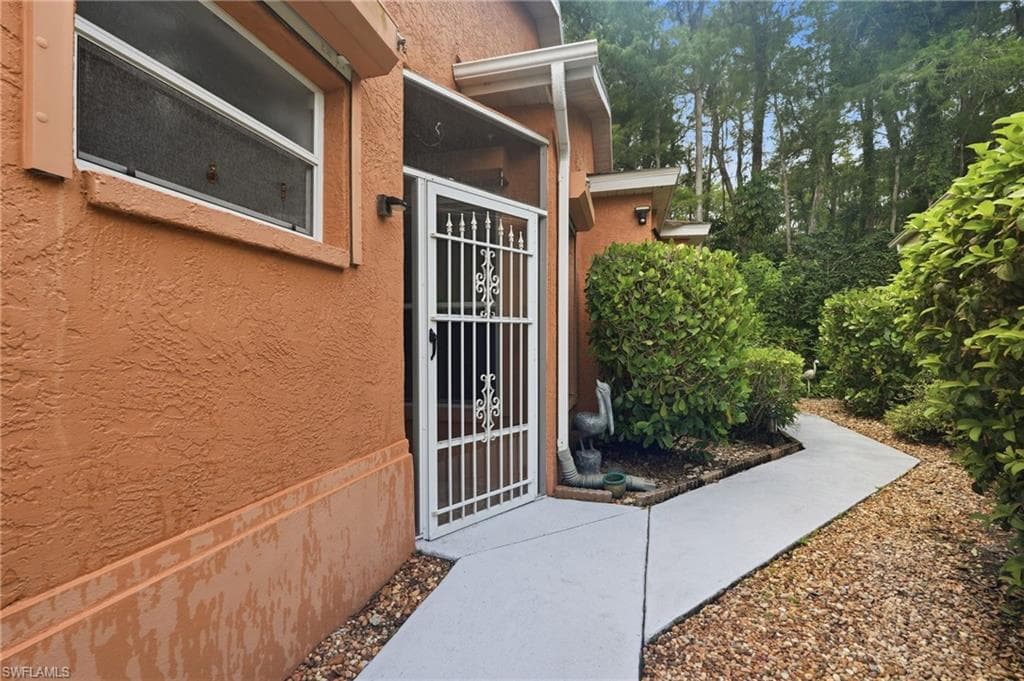 10727 Maui CIR-10