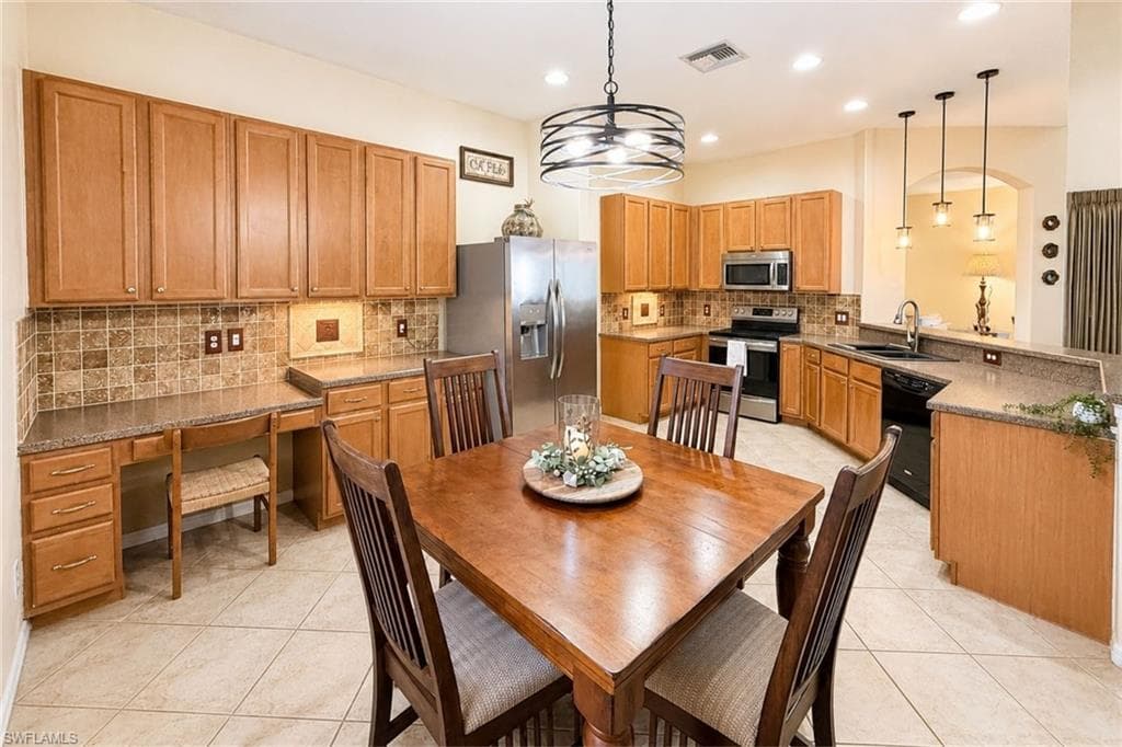 12890 Timber Ridge DR-6