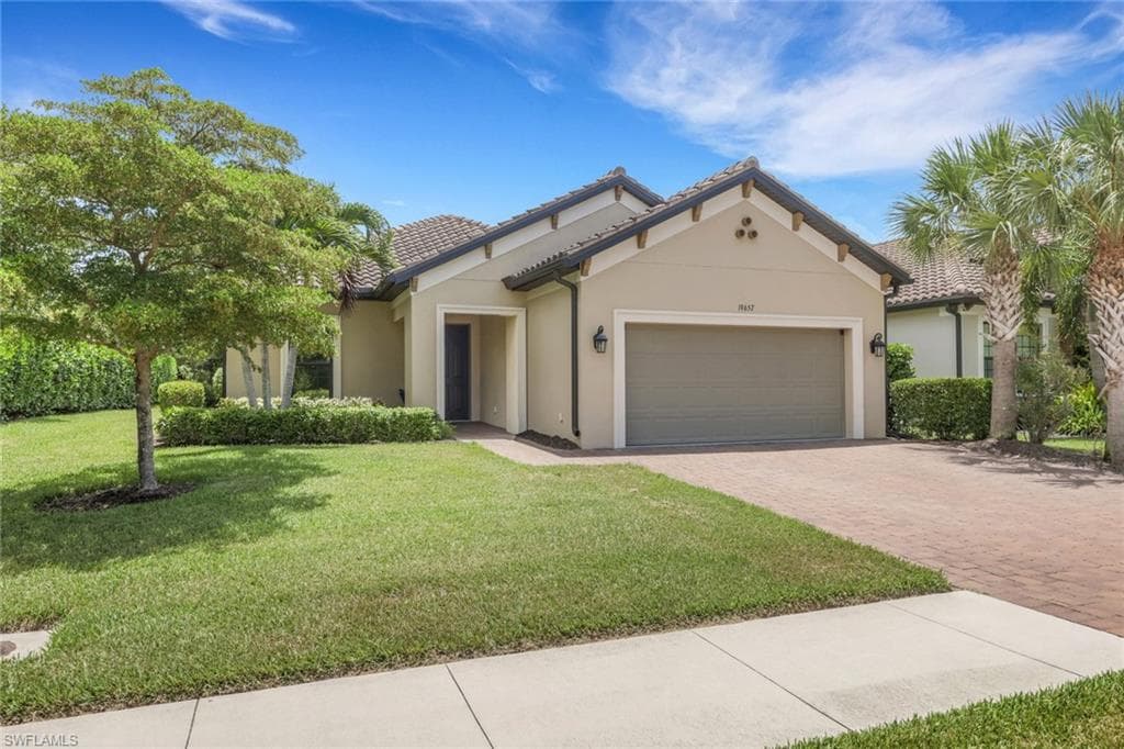 19657 Estero Pointe LN-15