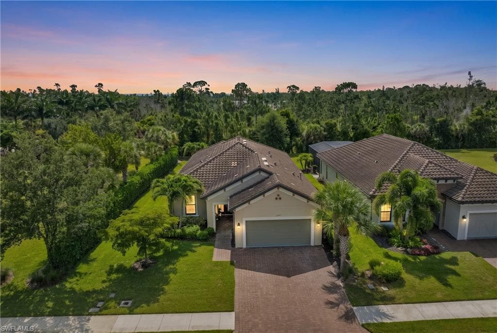 19657 Estero Pointe LN-35