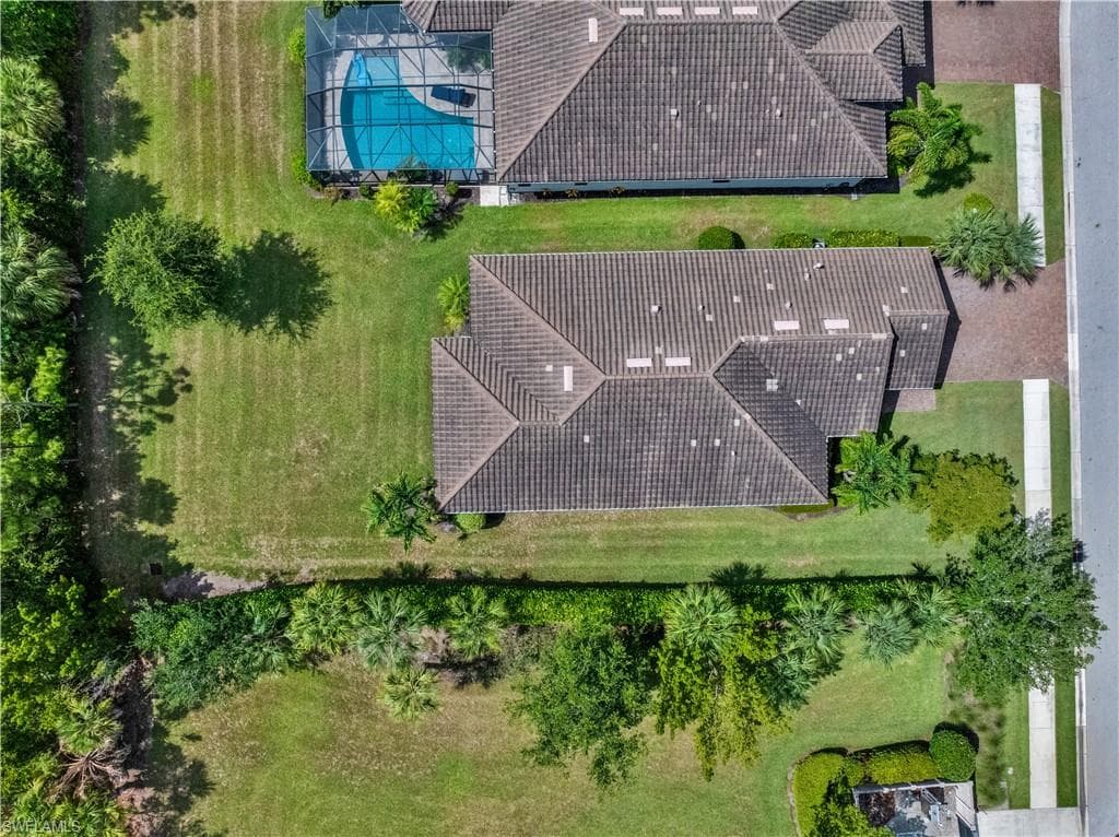 19657 Estero Pointe LN-40