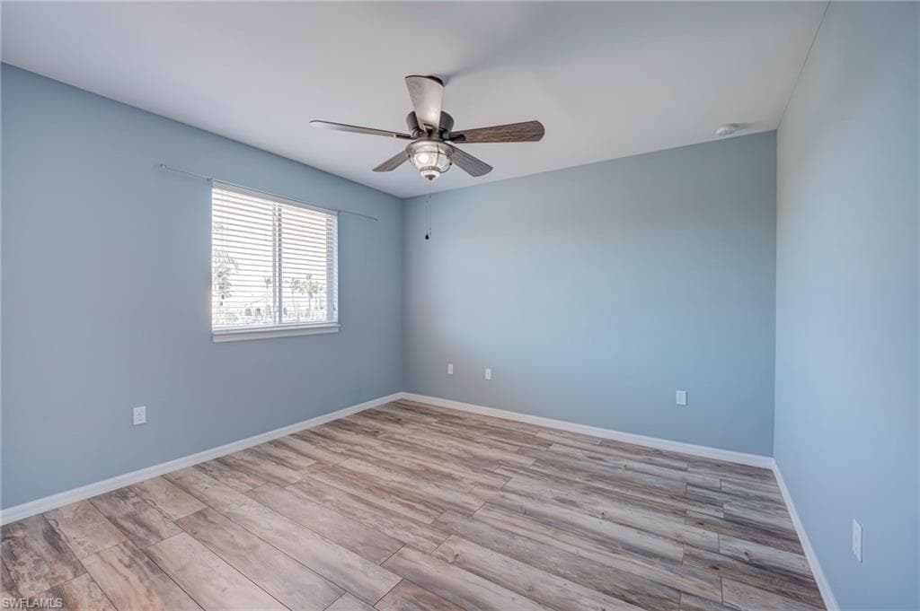 3935 Cherrybrook LOOP-11
