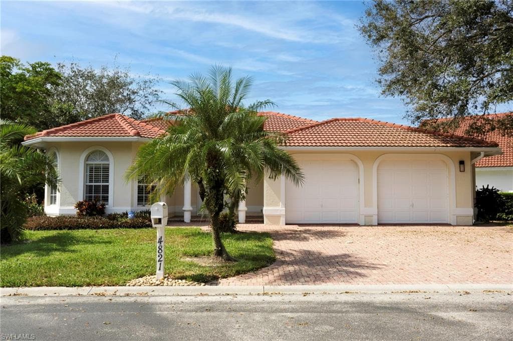 4821 Europa DR-24