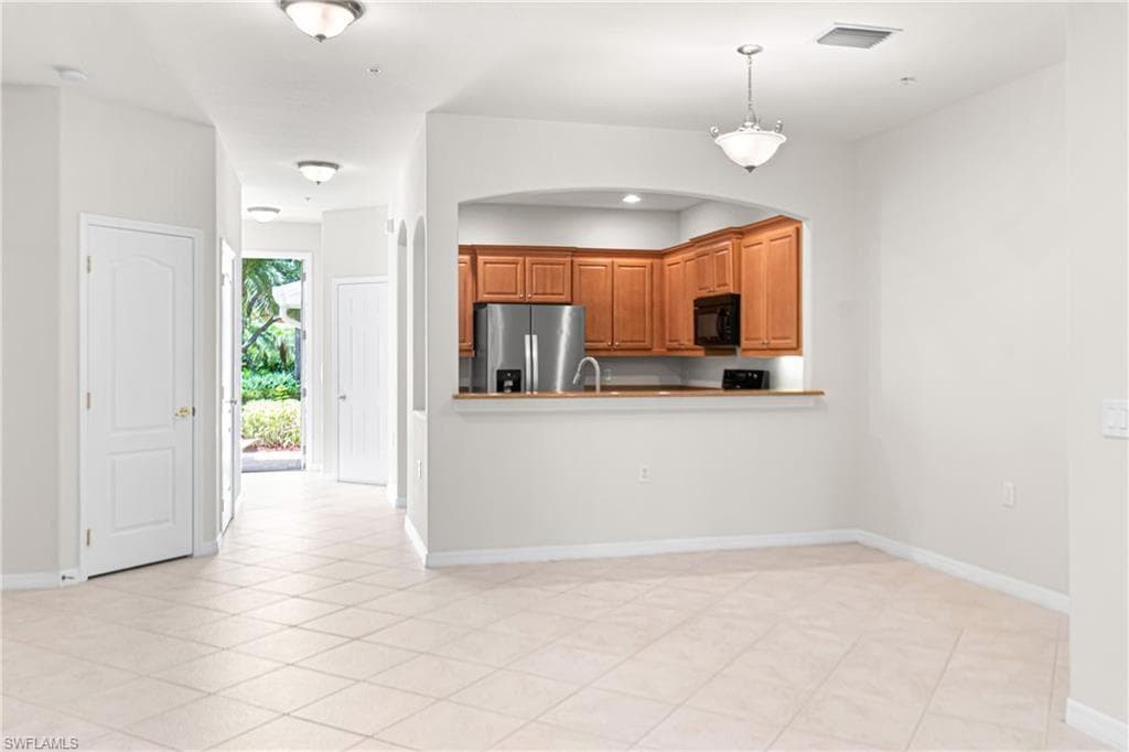 4341 Lazio WAY 1208-14