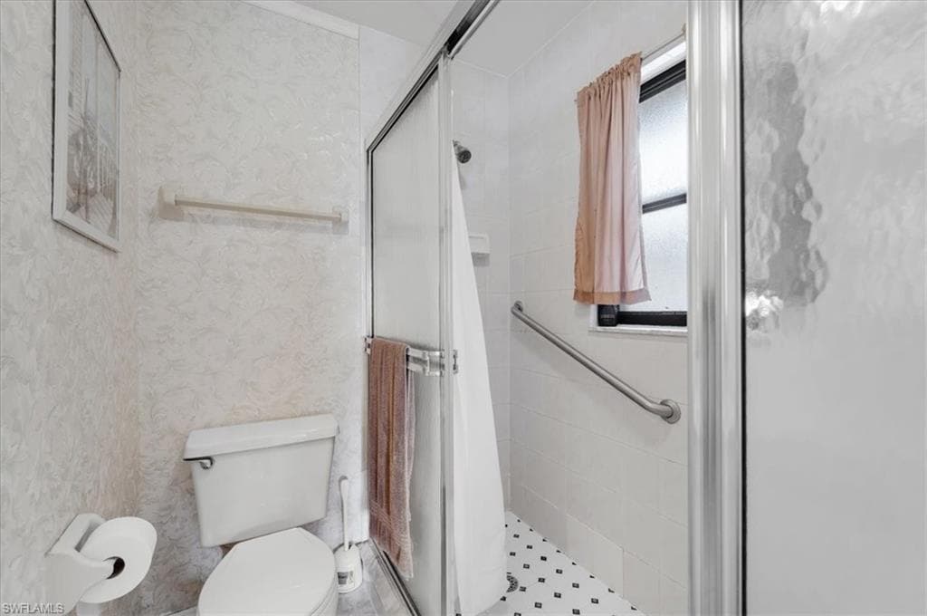 2035 Golfside Village DR-19