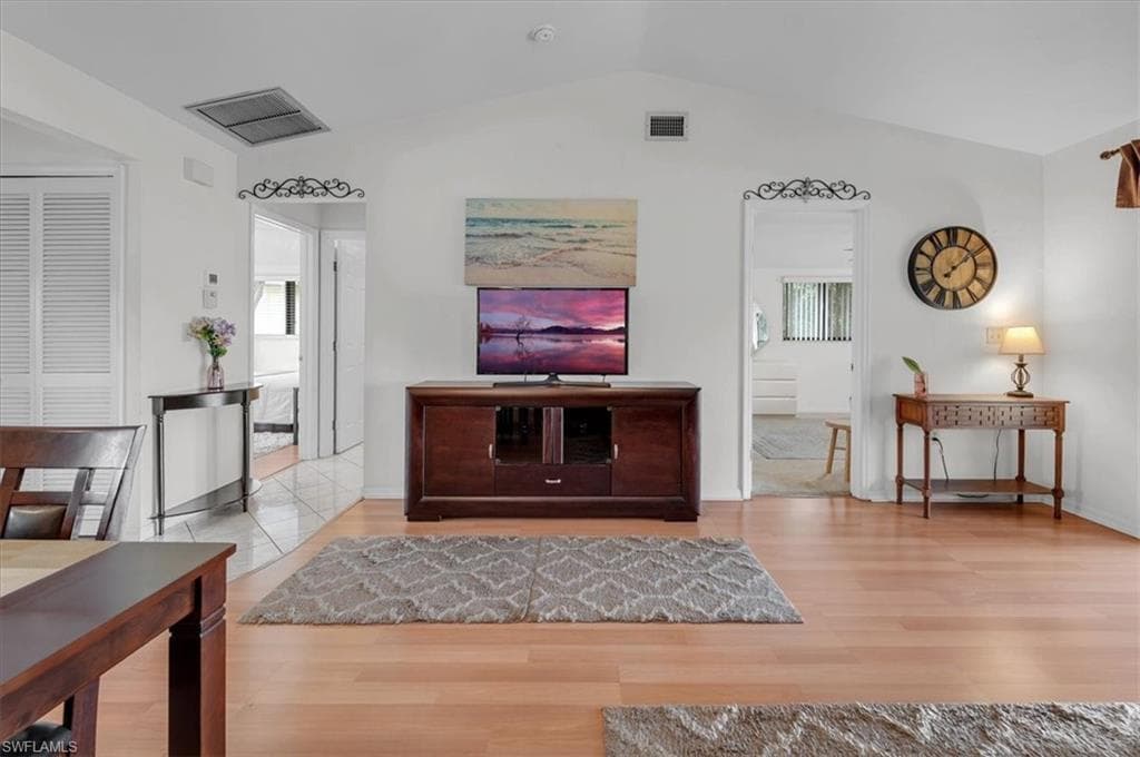 2035 Golfside Village DR-14