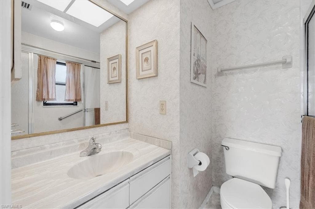 2035 Golfside Village DR-18