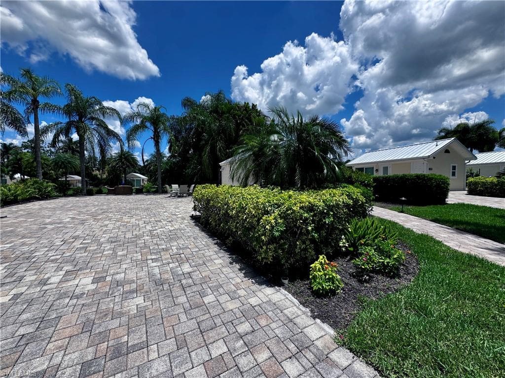 Lot 113 3009 Cupola LN N-24