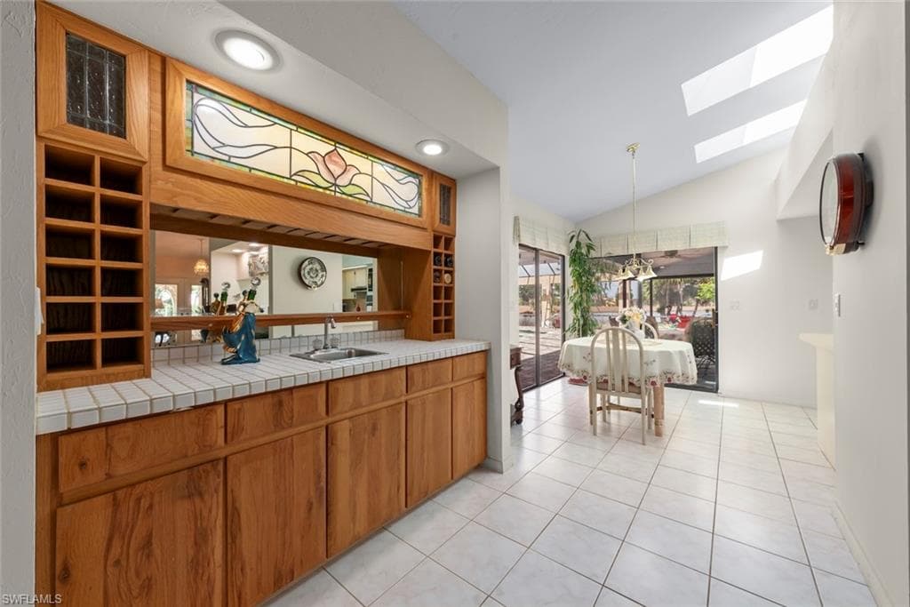 15649 Carberry CT-21