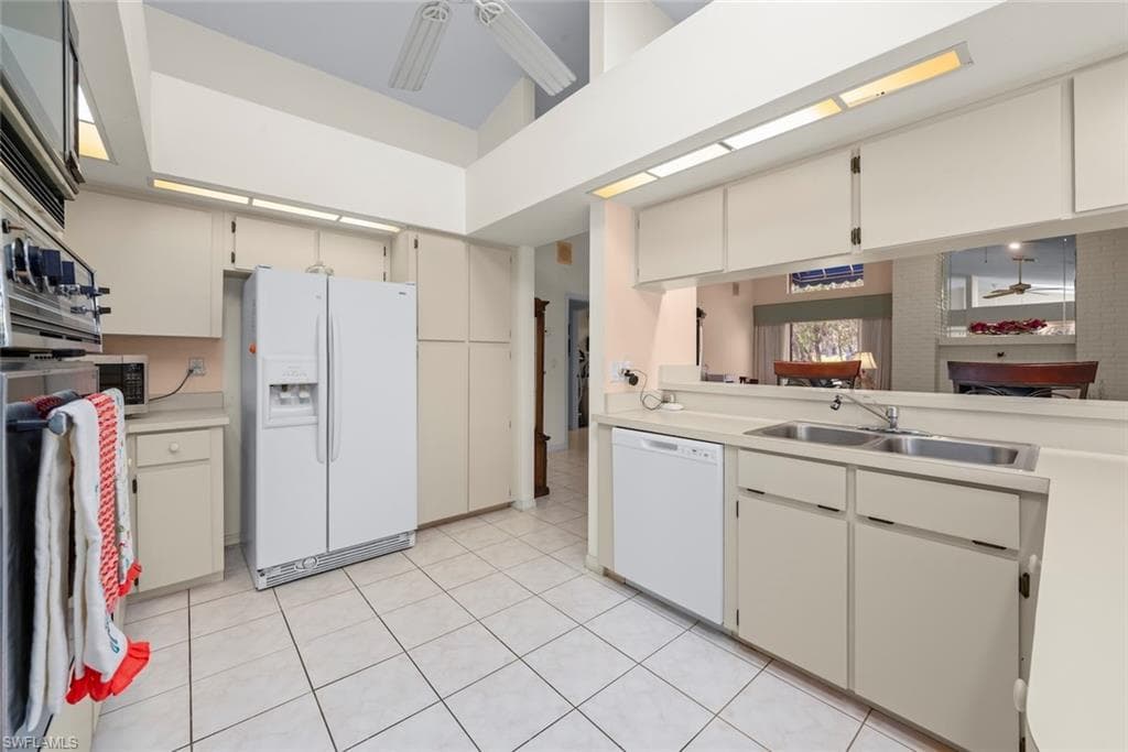 15649 Carberry CT-17