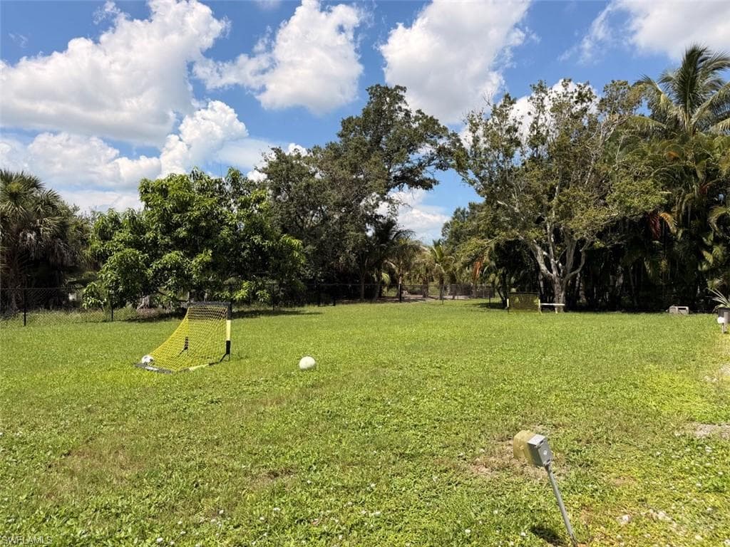 6560 Kestrel CIR-26