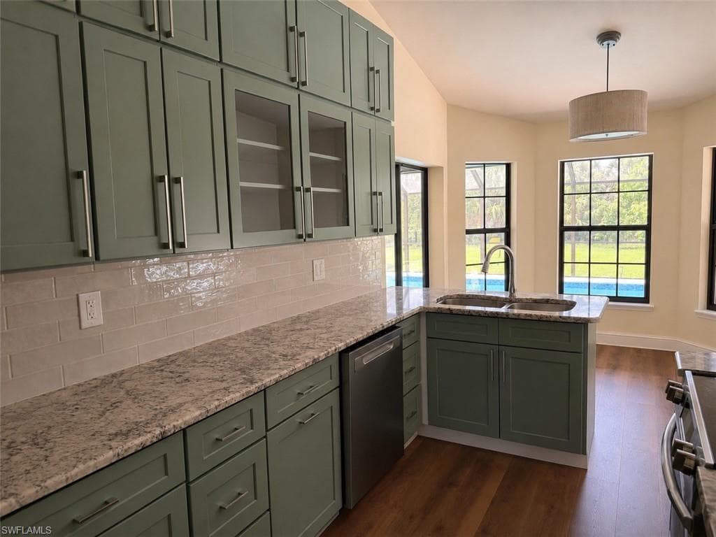6560 Kestrel CIR-9