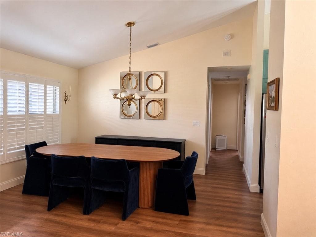 6560 Kestrel CIR-10