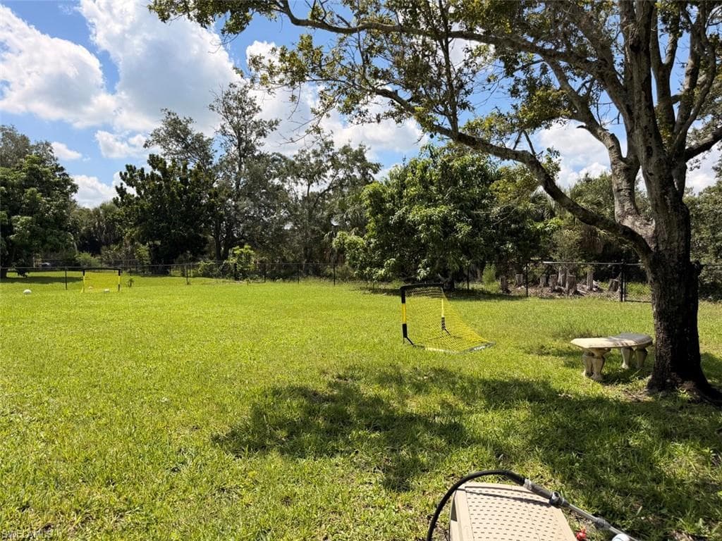 6560 Kestrel CIR-24