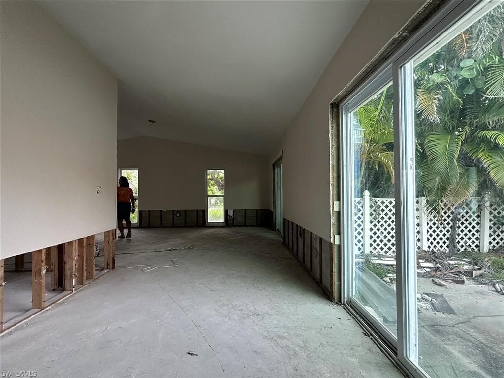 1653 Atlanta Plaza DR-9
