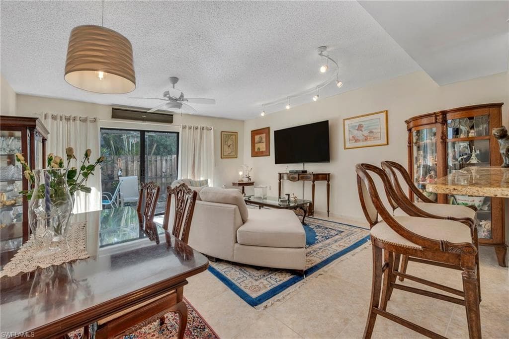 870 Meadowland DR F-1