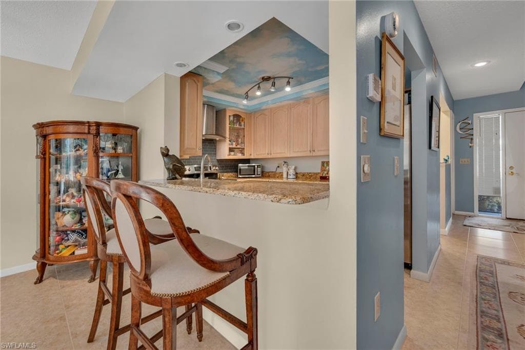 870 Meadowland DR F-5