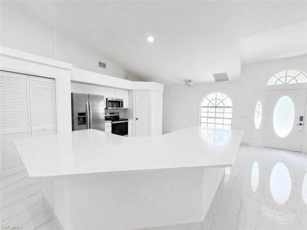 119 Plantation CIR-2