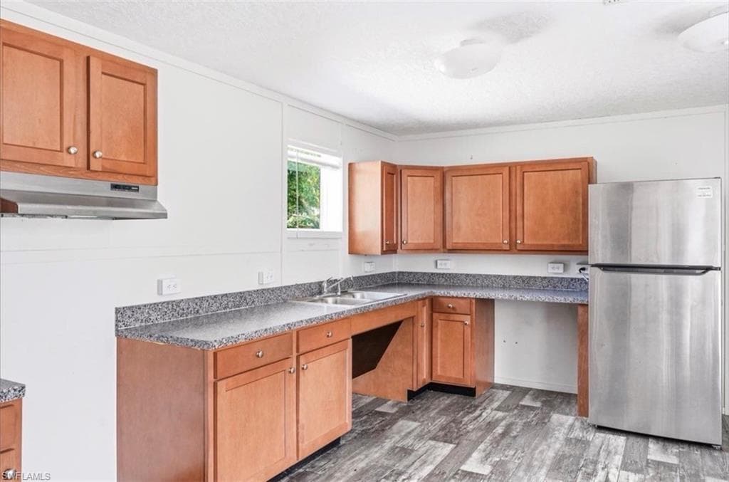 1468 Navaho AVE-6