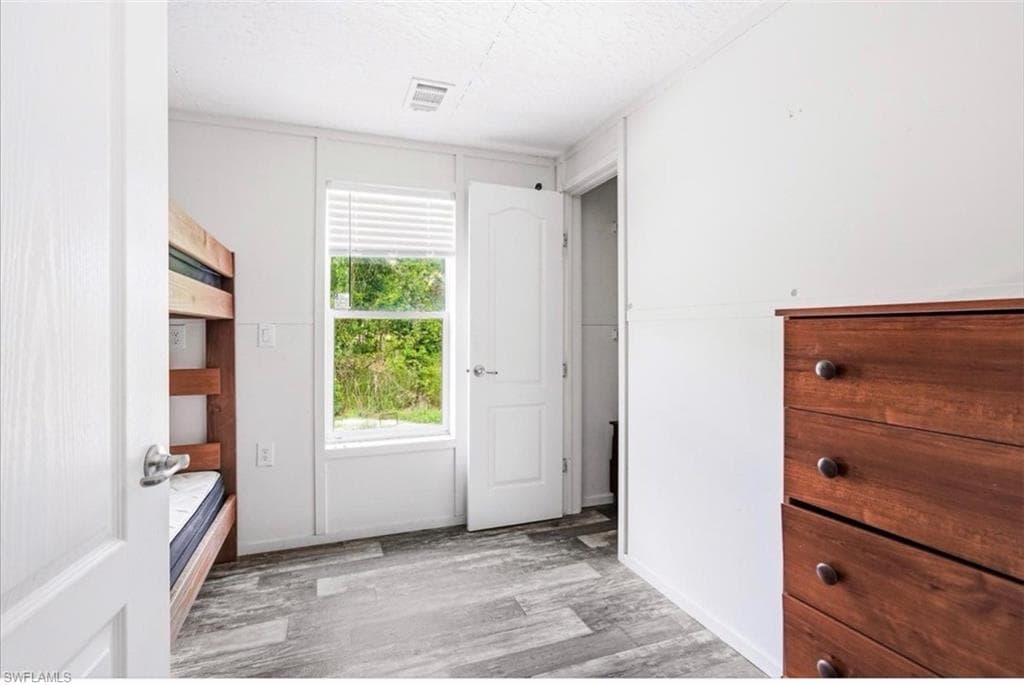 1468 Navaho AVE-13