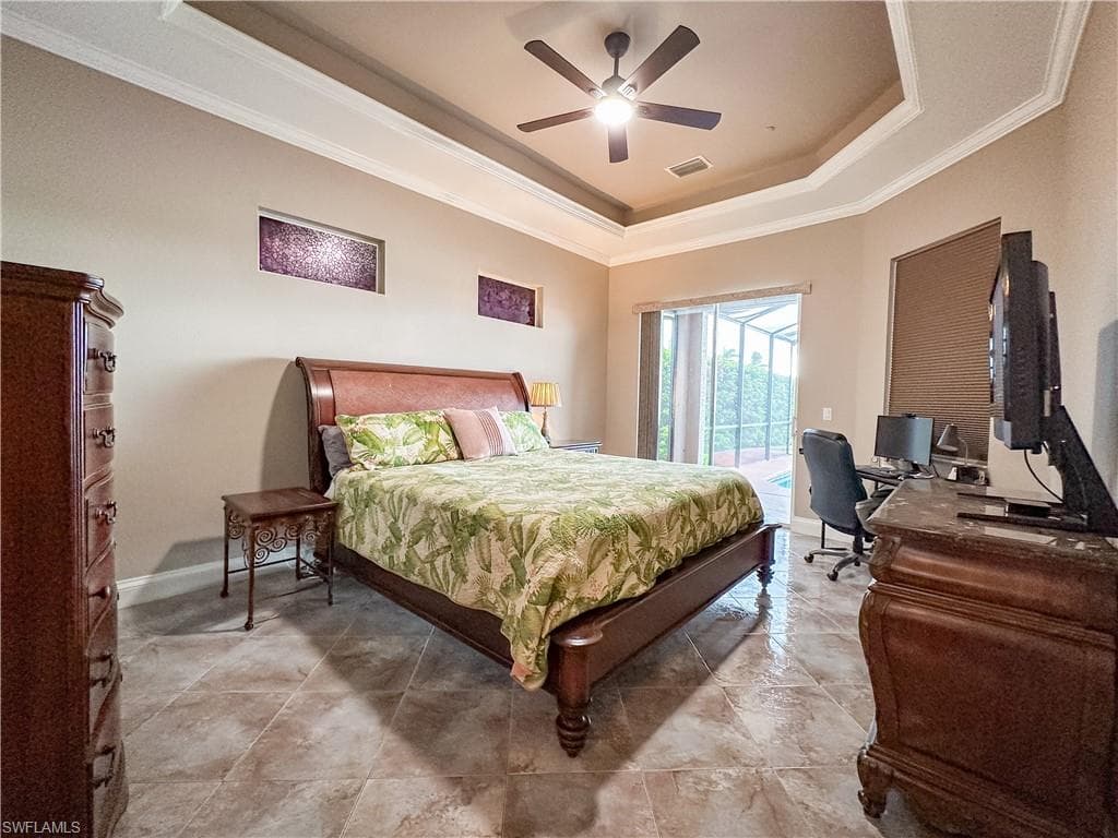 605 Grand Rapids BLVD-10