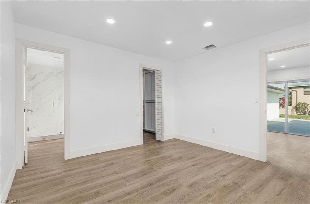 6043 Birnam Wood LN-5