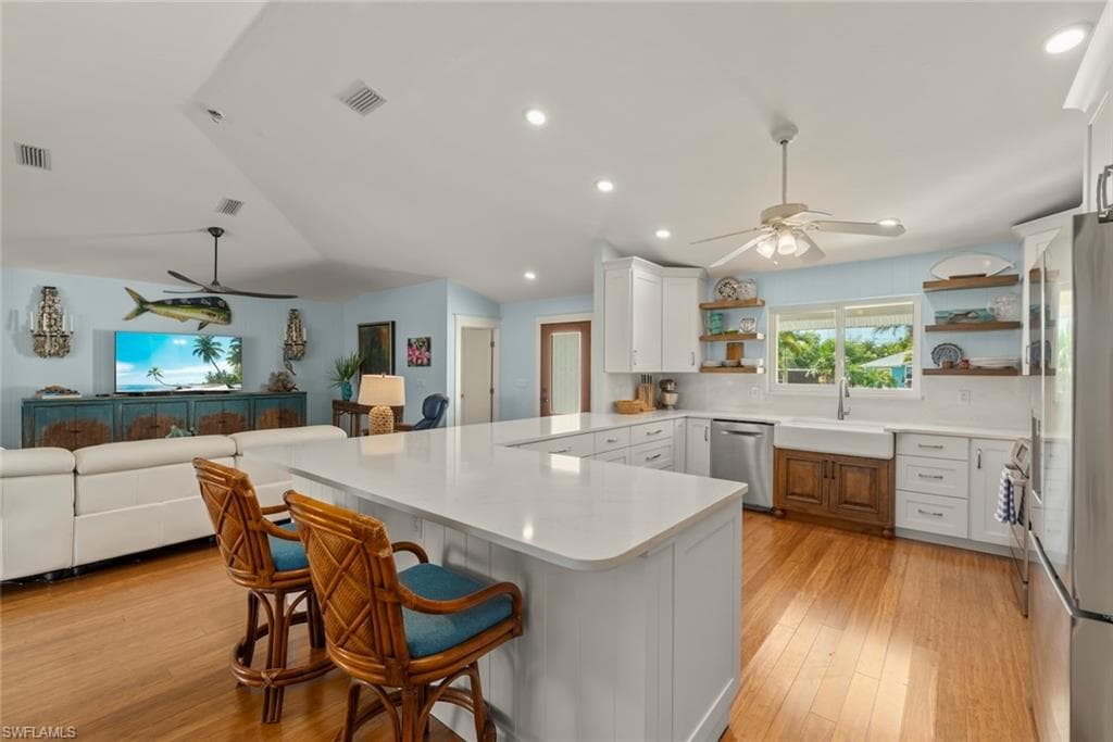 11940 Oakland DR-13