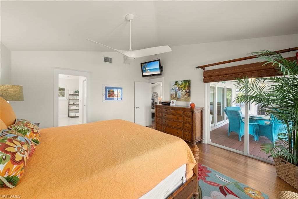 11940 Oakland DR-17