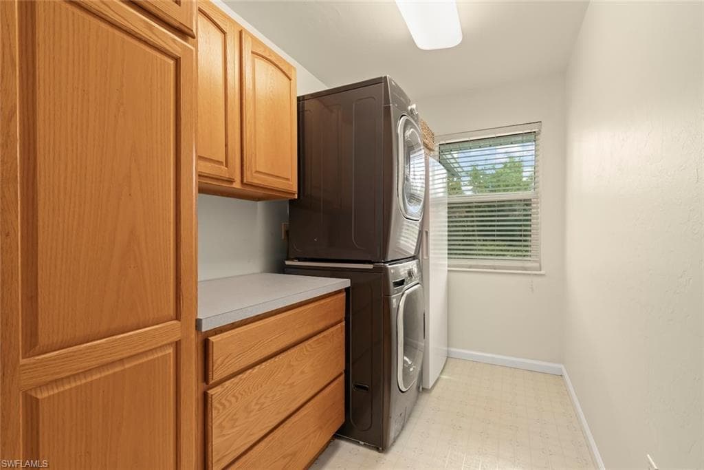 11940 Oakland DR-30