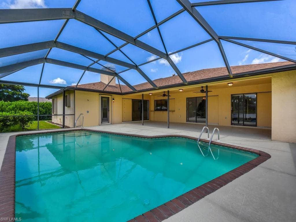 700 Astarias CIR-42