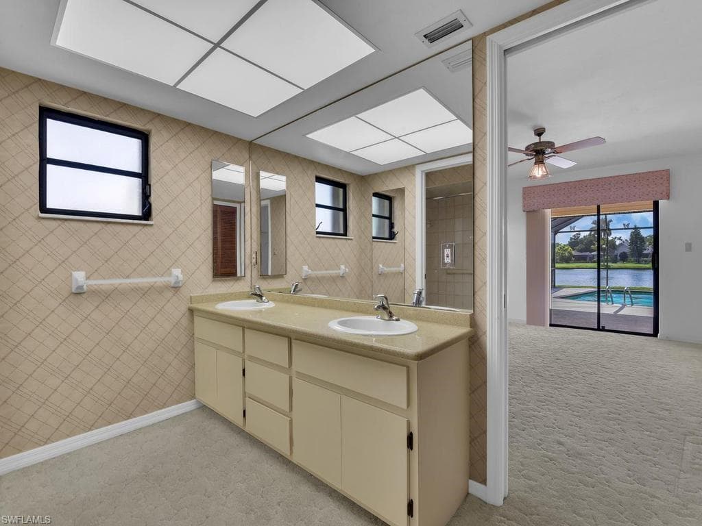 700 Astarias CIR-23