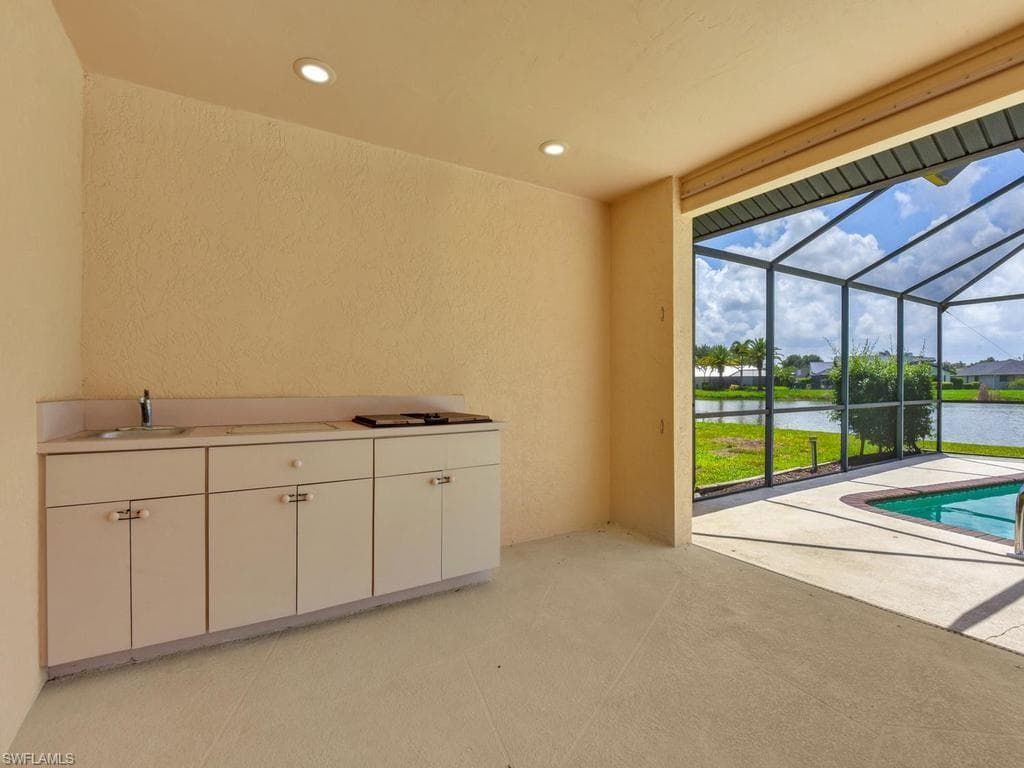 700 Astarias CIR-39