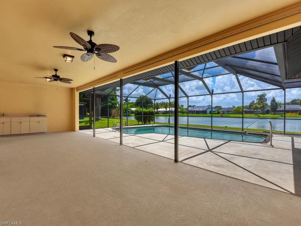 700 Astarias CIR-38