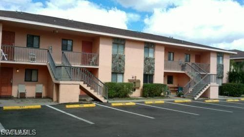 2660 Park Windsor DR 301-1