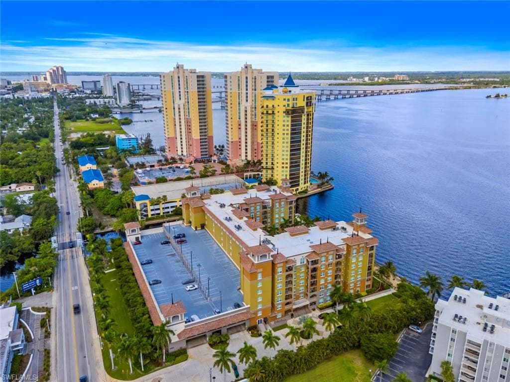 2825 Palm Beach BLVD 203-29
