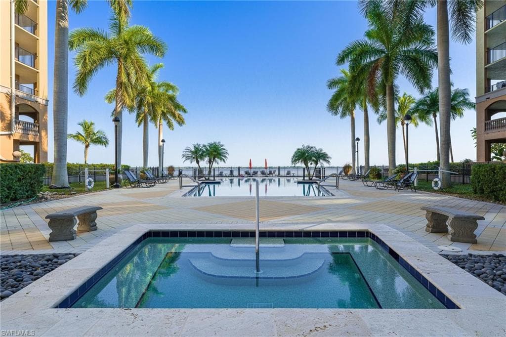 2825 Palm Beach BLVD 203-37