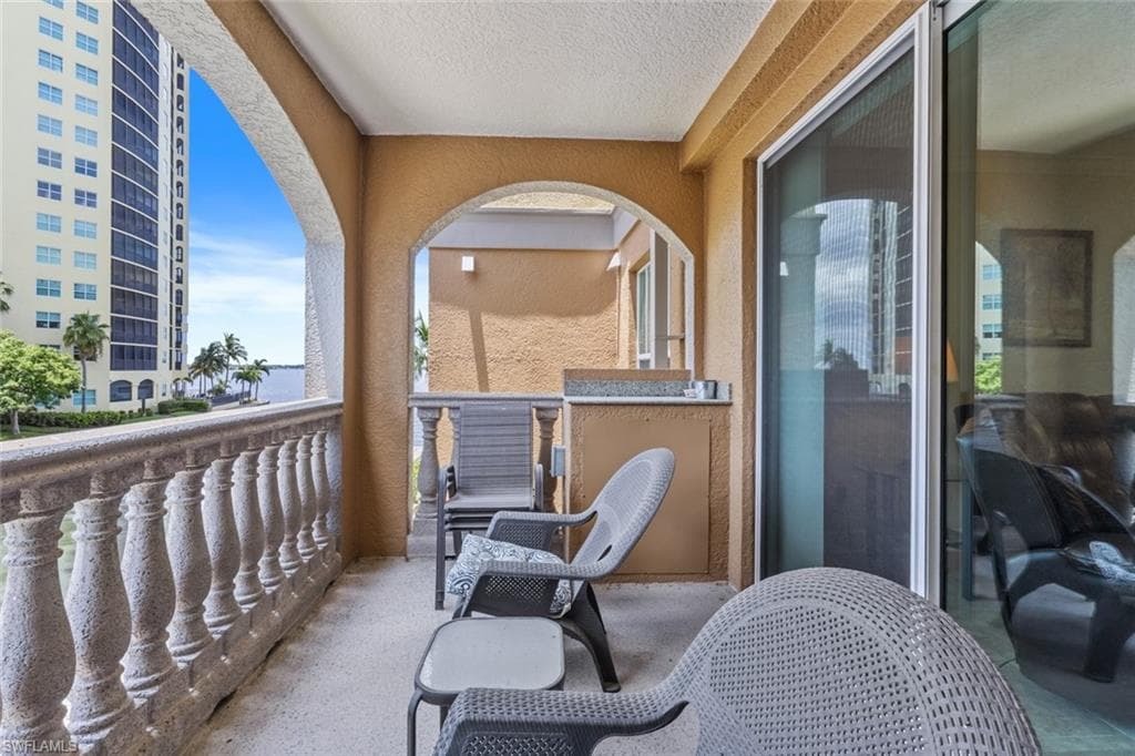 2825 Palm Beach BLVD 203-24