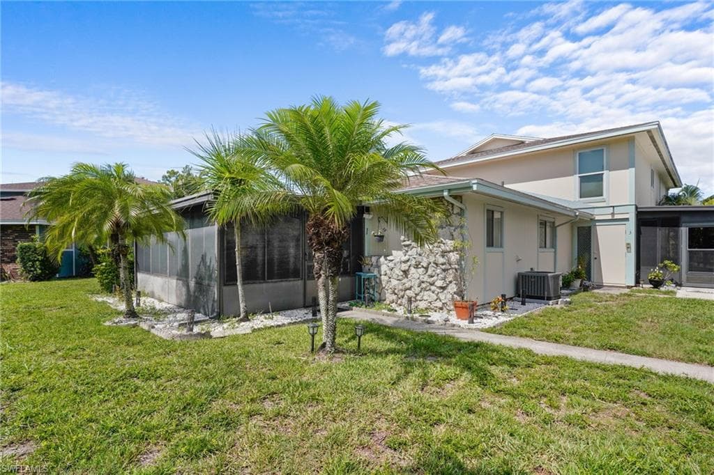5848 Queen Elizabeth WAY 1-1