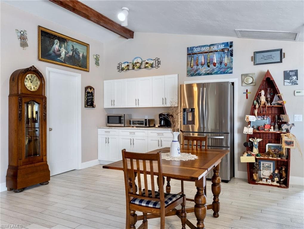 14661 Fair Haven RD-12