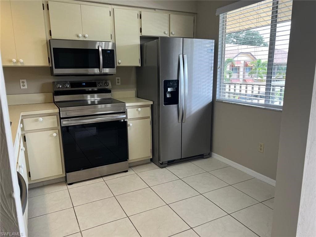 13076 Cross Creek CT 408-1