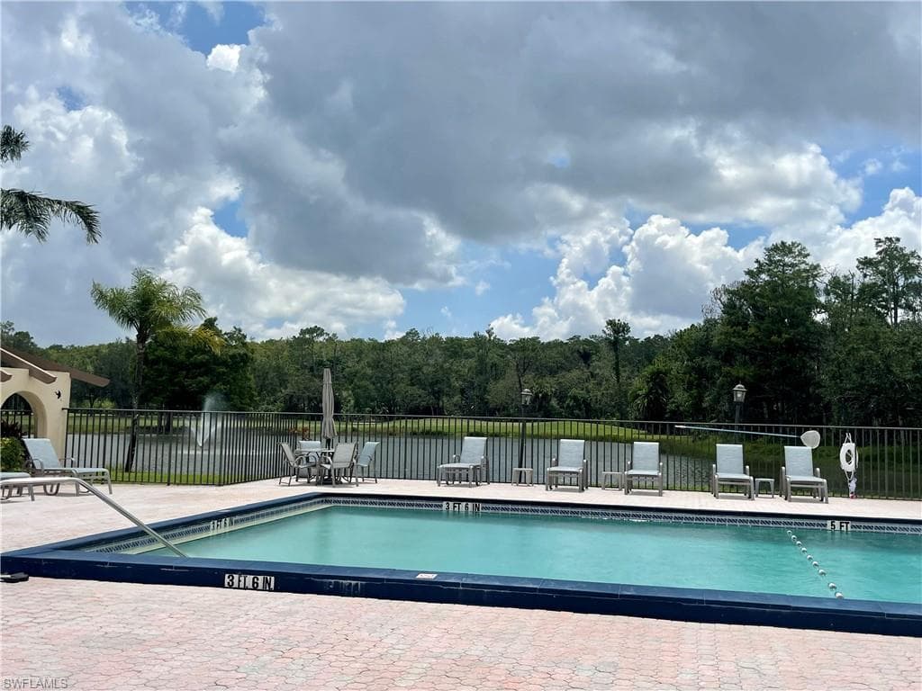 13076 Cross Creek CT 408-27