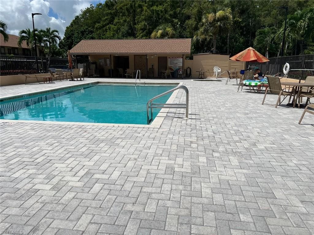 13076 Cross Creek CT 408-28