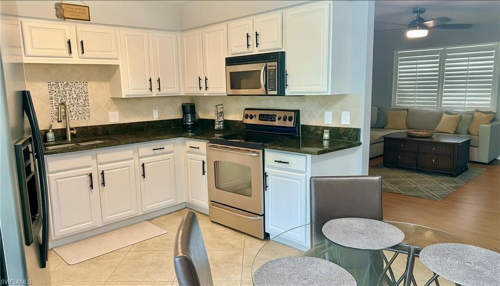 633 Palm View DR 4-3