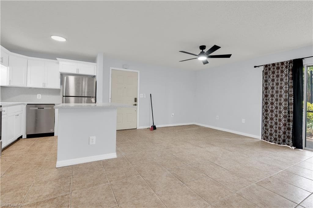 5713 Foxlake DR 1-15
