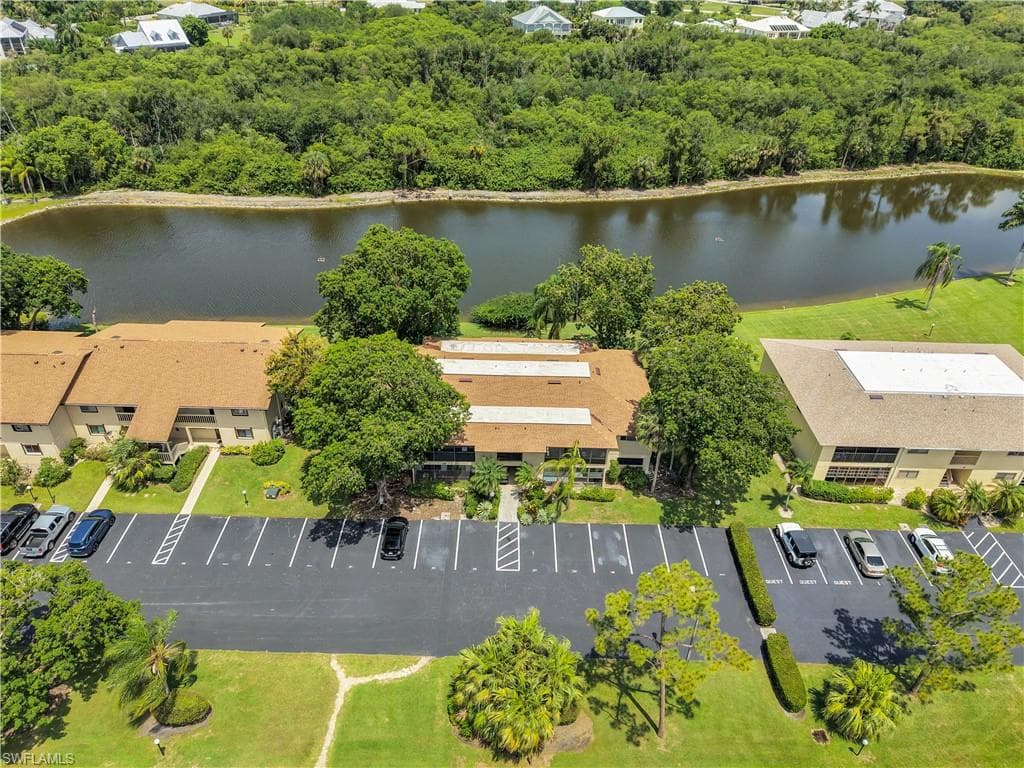 5713 Foxlake DR 1-2