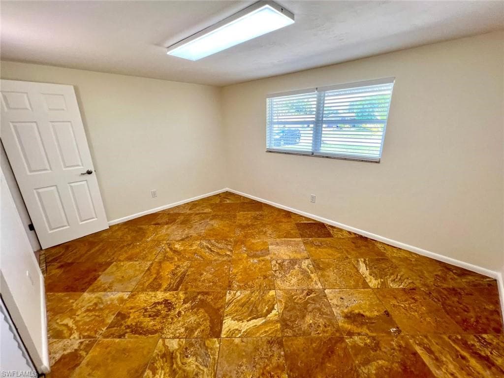 4708 Orange Grove BLVD-22