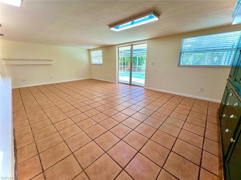 4708 Orange Grove BLVD-15