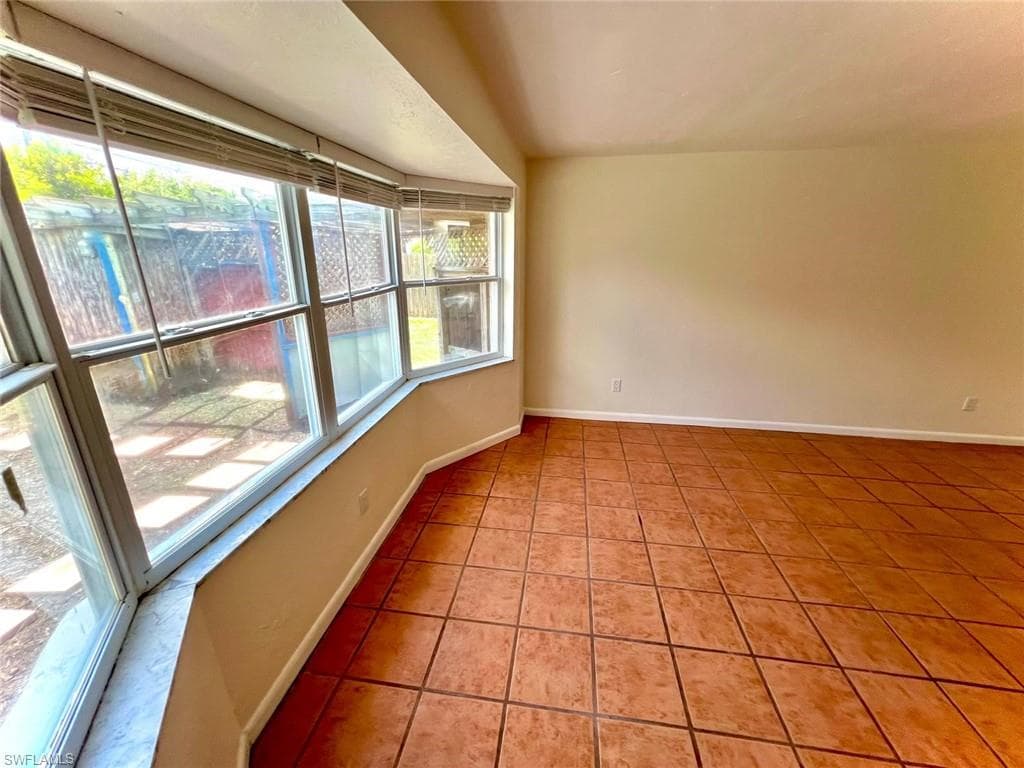 4708 Orange Grove BLVD-9
