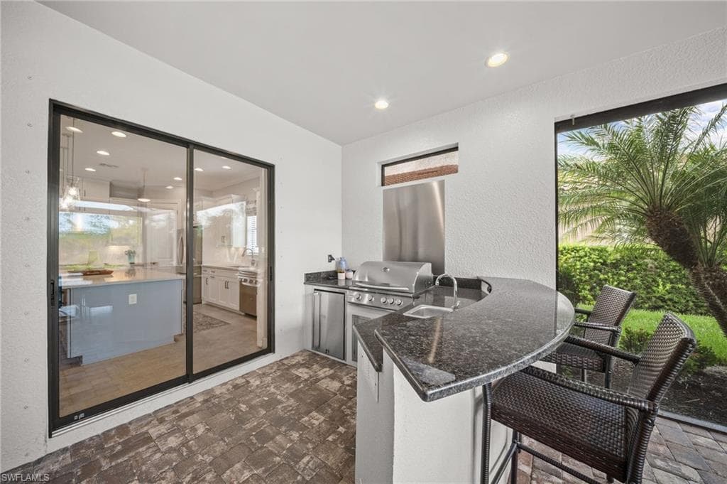 8879 Vaccaro CT-12